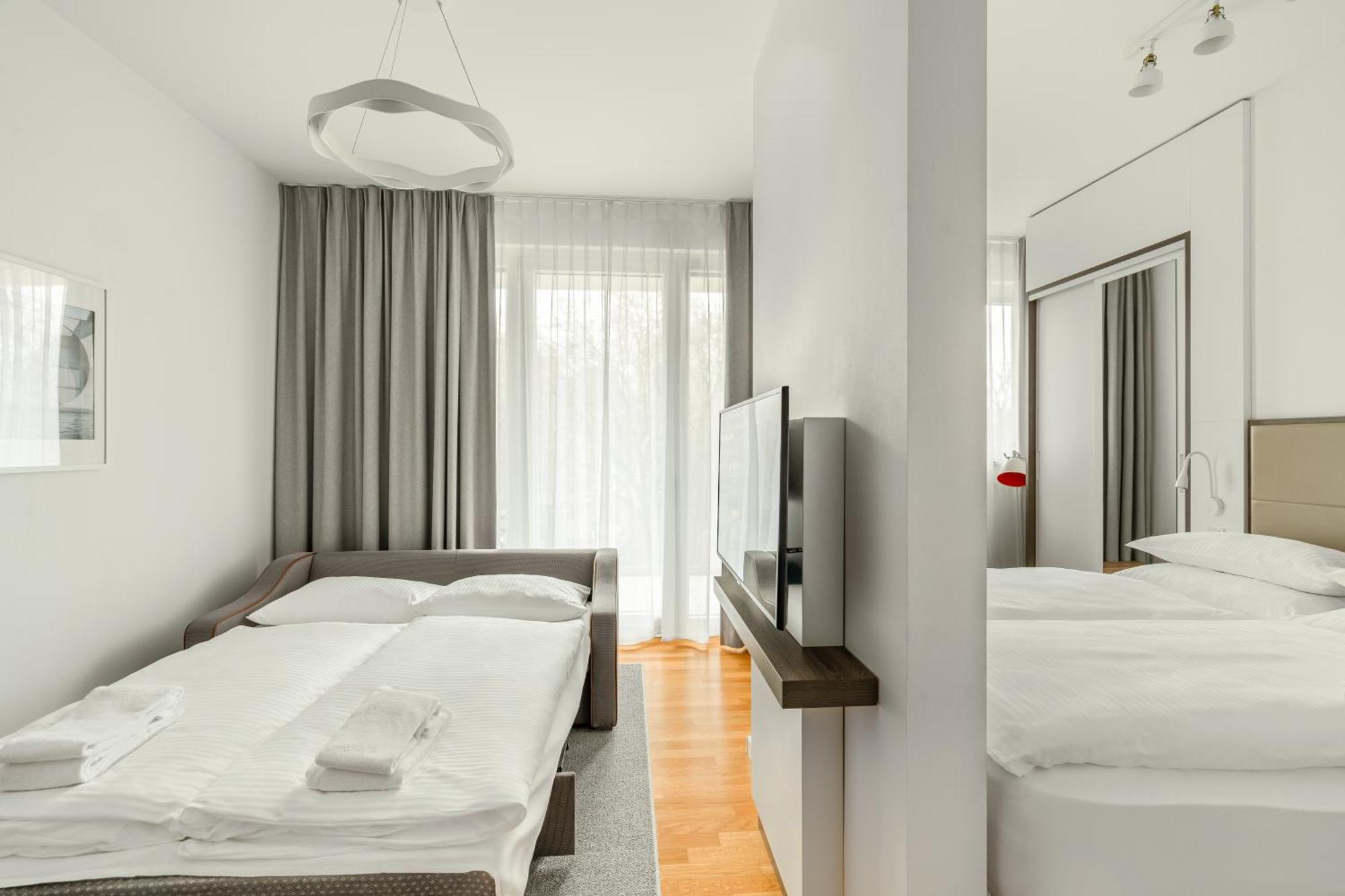 Studio met Kingsize Bed en Slaapbank